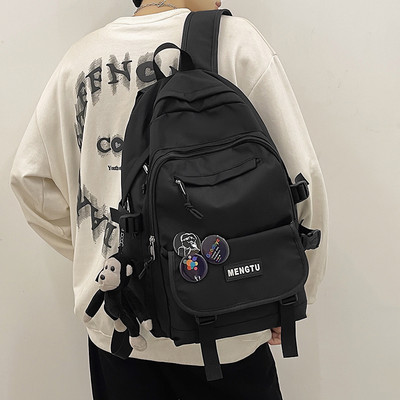 Textilný funkčný batoh s niekoľkými priehradkami