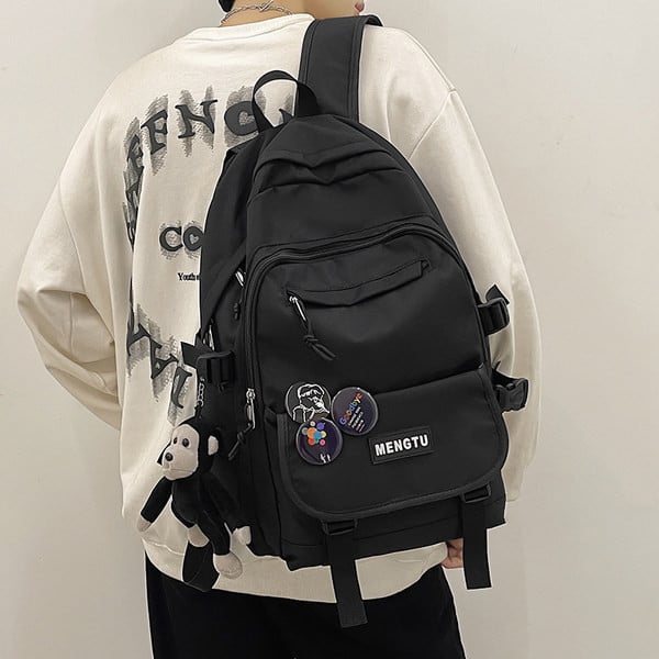 Textilný funkčný batoh s niekoľkými priehradkami