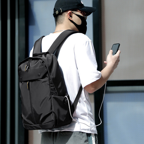 Rucsac de zi cu zi pentru bărbați cu compartiment mare