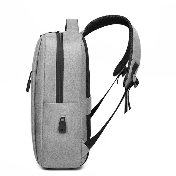 Pánsky batoh štvorcového tvaru - čistý model