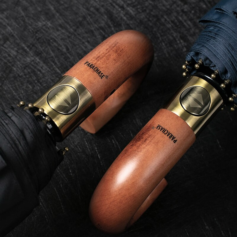 Umbrelă de ploaie Parachase Mâner curbat din lemn automat Business Umbrella Design Corporation 10K Rezistent la vânt Umbrelă pliabilă pentru bărbat