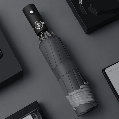 Automatický dáždnik s reflexným pruhom, spätným LED svetlom, trojskladací, obrátený, 10 rebier, vetruodolný, cestovný dáždnik