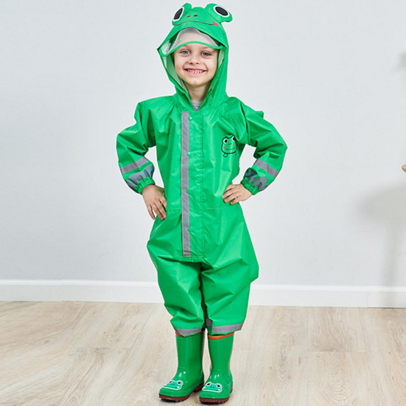 Salopetă de ploaie unisex pentru copii cu benzi reflectorizante din desene animate 3D cu glugă