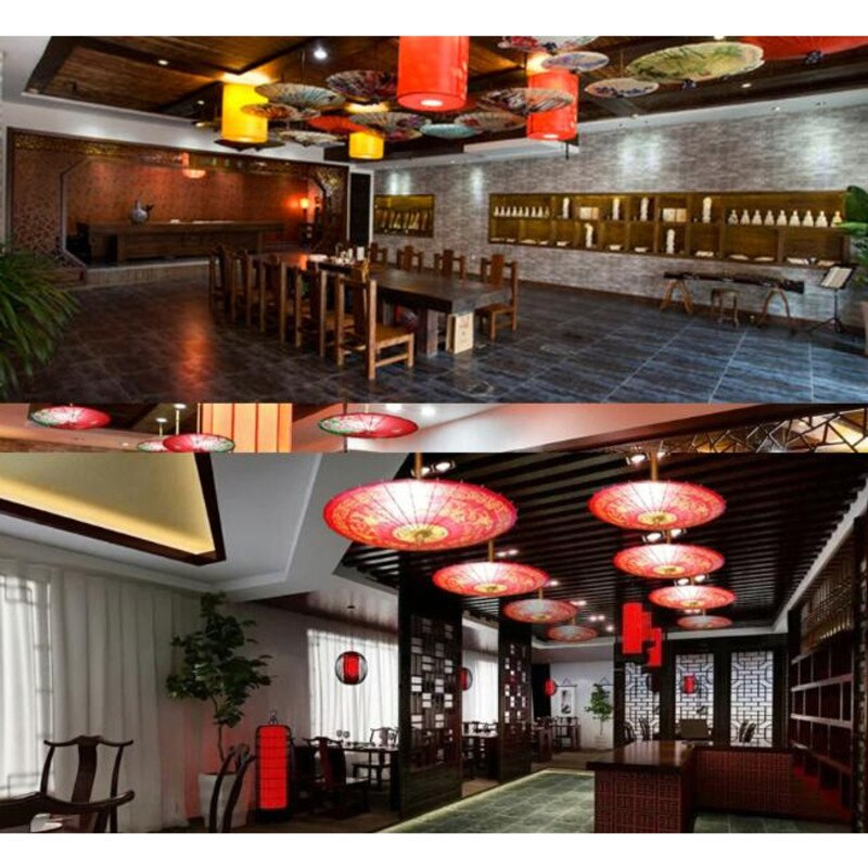 Naiste vihmavari Siidist õues Jaapani kirsiõied iidse tantsu pulma dekoratiivne vihmavari Hiina stiilis õlipaberist vihmavari