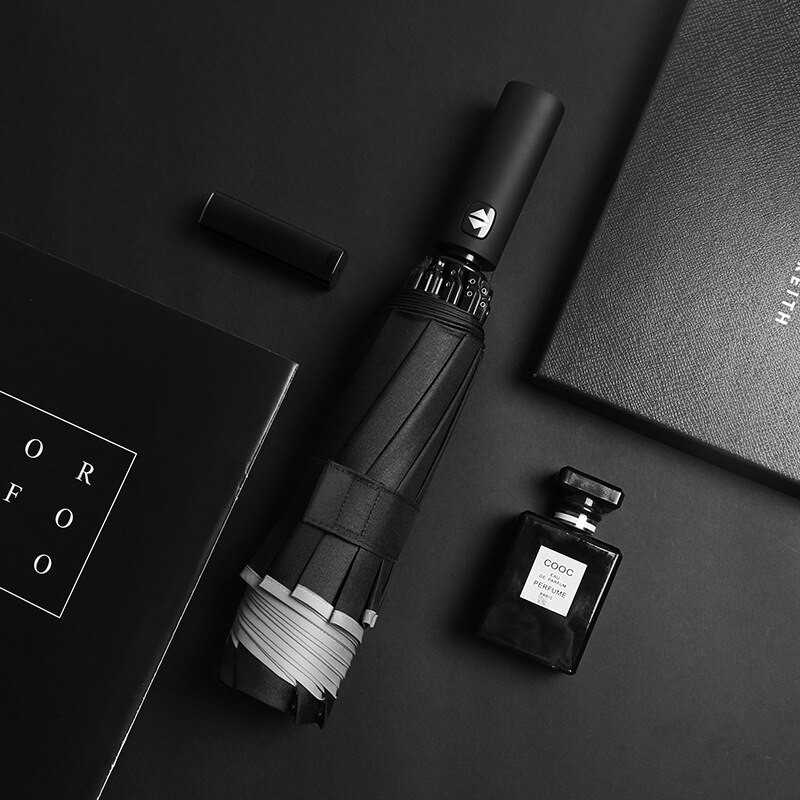 Umbrelă automată cu dungi reflectorizante Umbrelă cu lumină inversă cu LED-uri Umbrele de călătorie pliabile, inversate, cu 10 nervuri