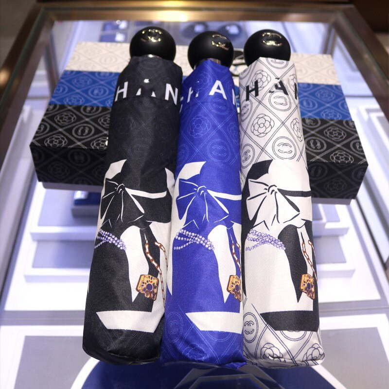 Vinylový slnečný dáždnik Skladací plne automatický opaľovací krém Ultrafialový slnečník Dvojúčelový darček Veľkej značky Trojnásobný dáždnik