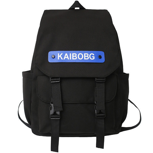 Nový model pánskeho textilného batohu s vreckami