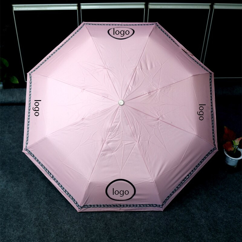 Značkový trojnásobný dáždnik s logom, čierny lepidlom potiahnutý dáždnik, anti-ultrafialový dáždnik, slnečný a daždivý dáždnik