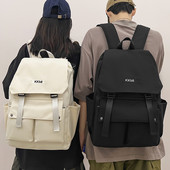 Vodeodolný pánsky batoh s nápisom vhodný na každodenné použitie