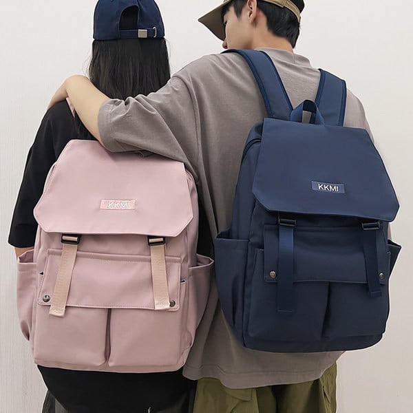 Vodeodolný pánsky batoh s nápisom vhodný na každodenné použitie