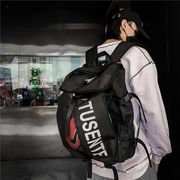 Pánsky ležérny batoh so širokými popruhmi