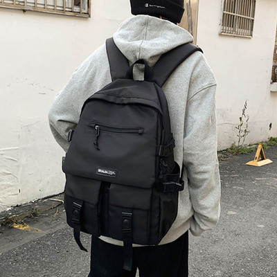 Textilný batoh pre mužov - rôzne modely