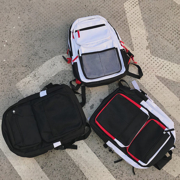 Pánsky batoh so sieťovinou a veľkým vreckom