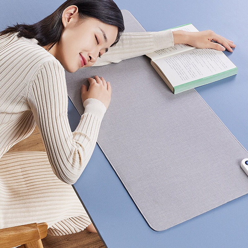 Έξυπνη θερμαινόμενη ηλεκτρική επιφάνεια θέρμανσης Επιτραπέζιος υπολογιστής γραφείου Ψηφιακή οθόνη Θέρμανσης Τραπέζι Θέρμανσης Αδιάβροχο Ματ Ποντίκι Χειμώνας