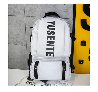 Pánsky textilný batoh s plastovými zapínaniami a nápisom