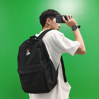 Pánsky textilný batoh v niekoľkých modeloch