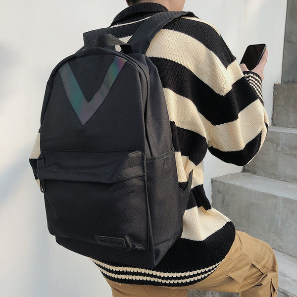 Rucsac barbatesc cu fermoar si broderie