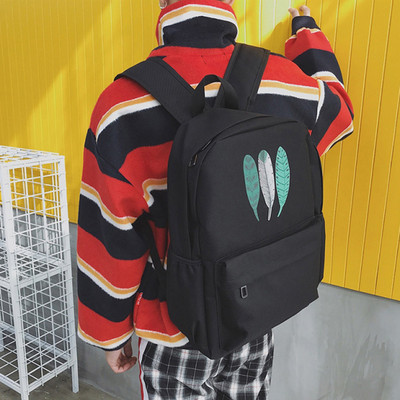 Vászon hátizsák széles pántokkal férfiaknak