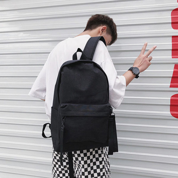 Pánsky plátený batoh so širokými popruhmi