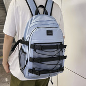 Moderný pánsky batoh s logom