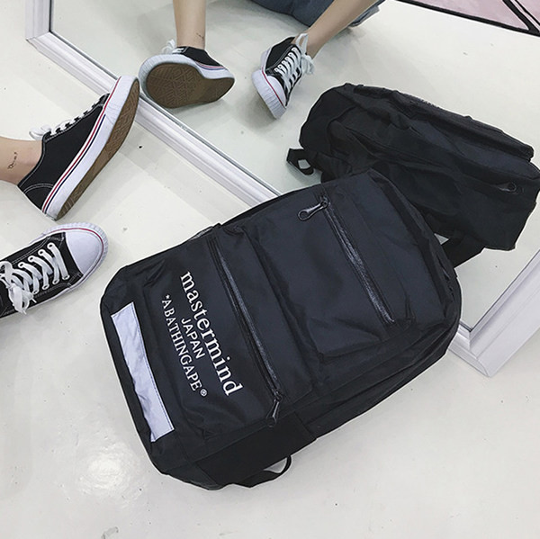 Pánsky textilný batoh s logom a zipsom