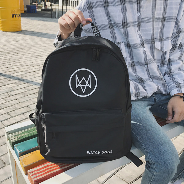 Pánsky textilný batoh s logom a zipsom