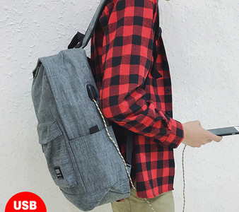 Textilný batoh s vreckom