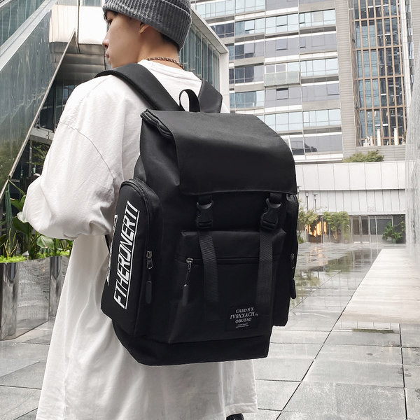 Pánsky textilný batoh - štvorcového tvaru