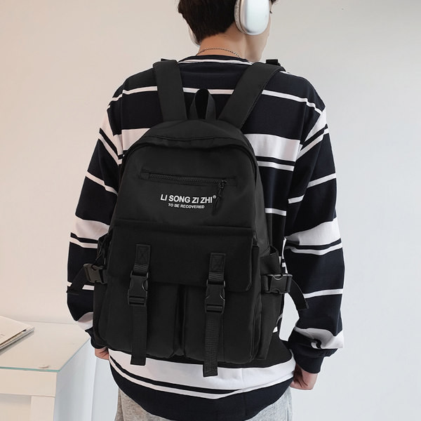 Ανδρικό σακίδιο πλάτης με επιγραφή και πλαστικά κουμπώματα