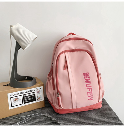 Rucsac pentru bărbați cu inscripție și breloc