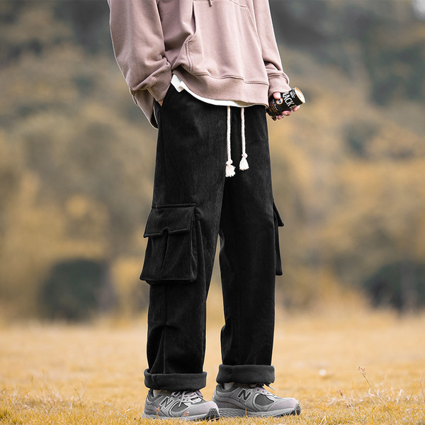 Vyriškos sportinės kelnės su šoninėmis kišenėmis