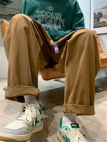 Pantaloni casual barbatesti cu picioare si buzunare late