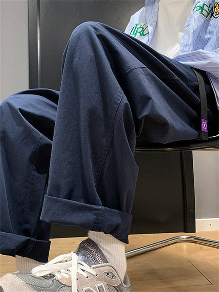 Pantaloni casual barbatesti cu picioare si buzunare late