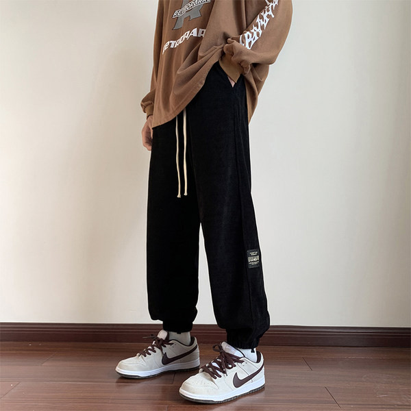 Športové pánske nohavice s logom