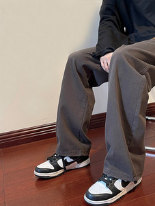 Pantaloni largi pentru bărbați cu picioare drepte, cu șireturi și logo