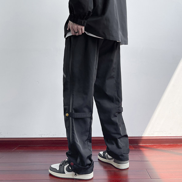 Ležerne muške hlače - s patentnim zatvaračem