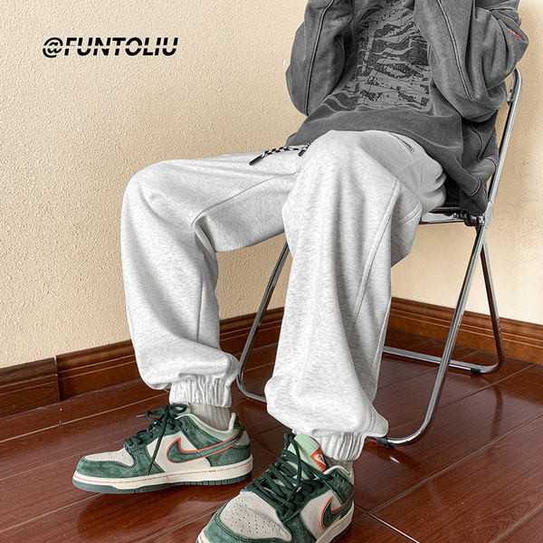 Partea de jos sport pentru bărbați cu buzunare - trei culori