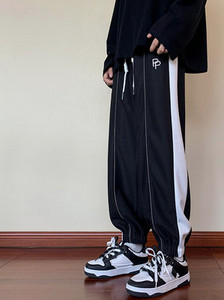 Pantaloni sport barbati cu sireturi si elastic la picioare