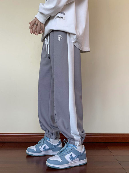 Pantaloni sport barbati cu sireturi si elastic la picioare