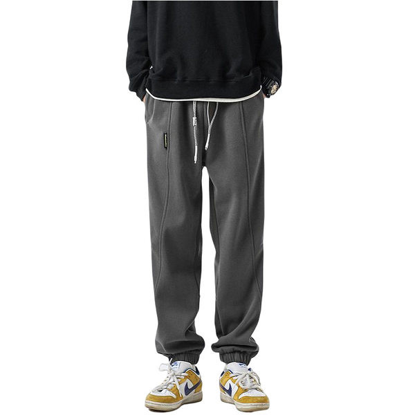 Hosszú, zsebes férfi nadrág