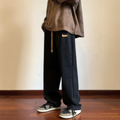 Model nou de blugi barbatesti cu sireturi in trei culori