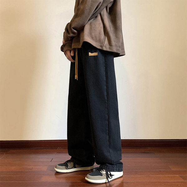 Model nou de blugi barbatesti cu sireturi in trei culori