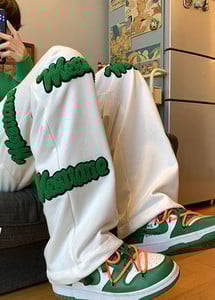 Pantaloni sport cu broderie