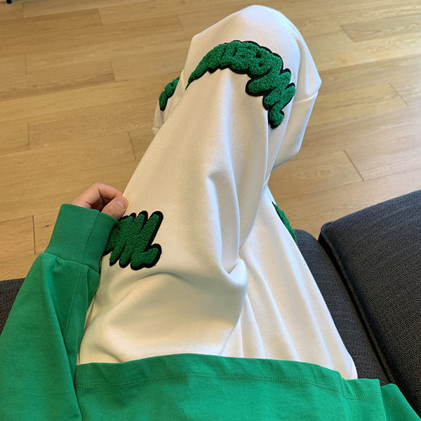 Pantaloni sport cu broderie