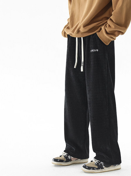 Pantaloni de trening pentru bărbați cu șireturi