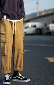 Pánske ležérne nohavice so šnúrkami a bočnými vreckami, nový model