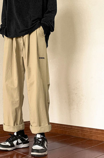 Свободен модел мъжки панталон с връзки и надпис 