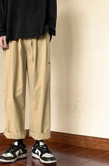 Свободен модел мъжки панталон с връзки и надпис 