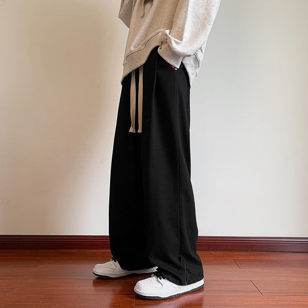 Pantaloni sport barbati - cu sireturi