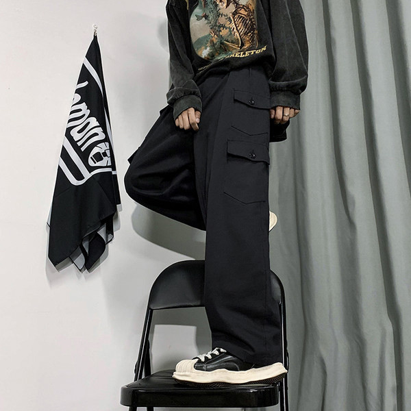 Zsebes férfi sportnadrág